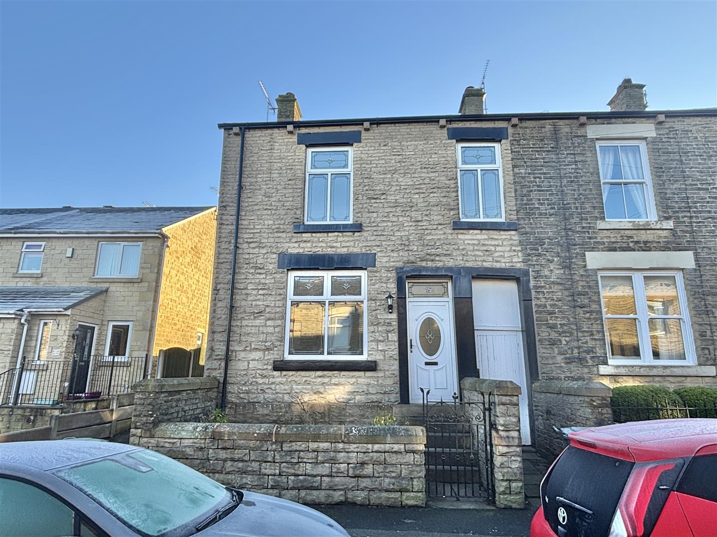 Sunlaws Street, Glossop